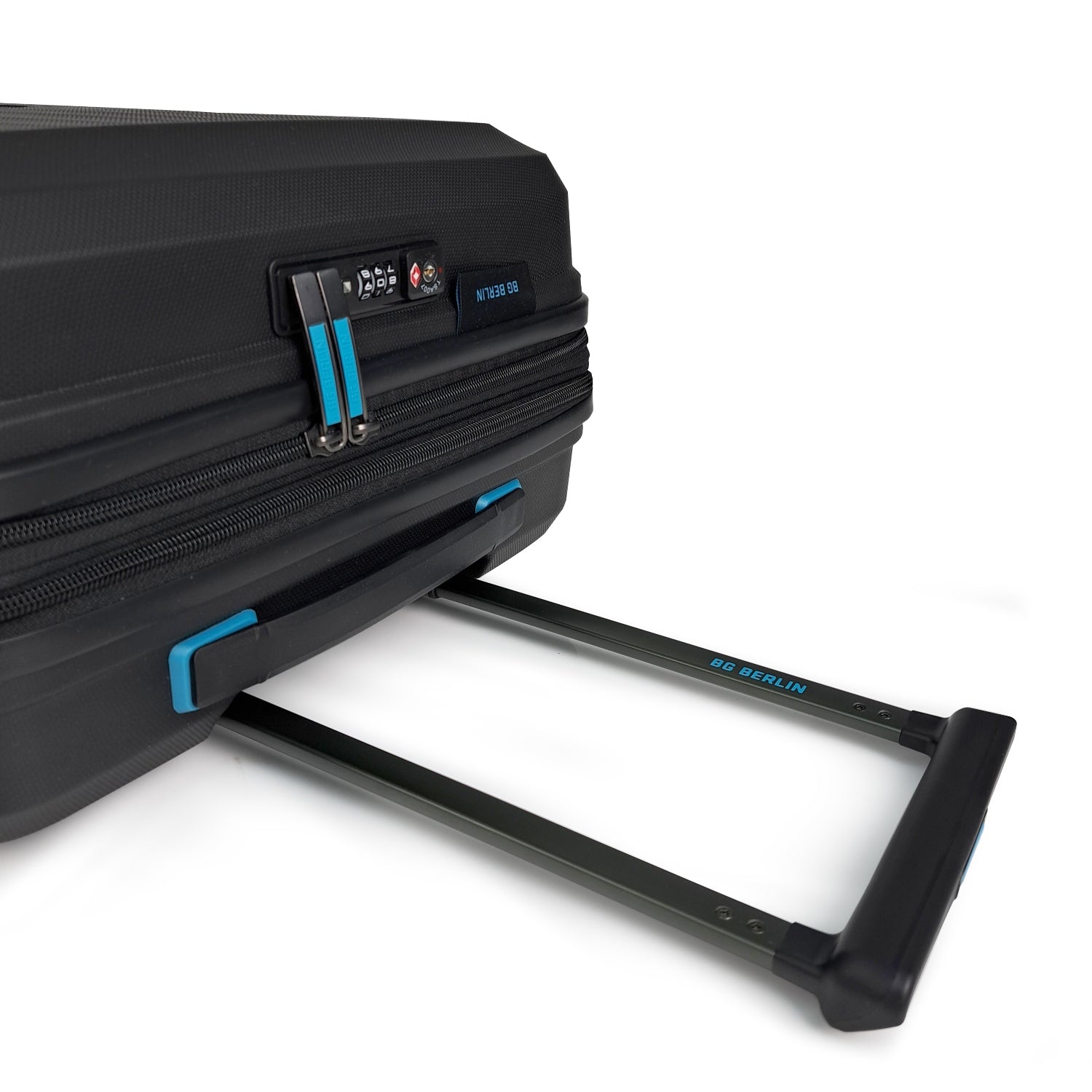 maleta de cabina 10 kgs liviana resistente con candado TSA ruedas con giro 360 calidad alemana