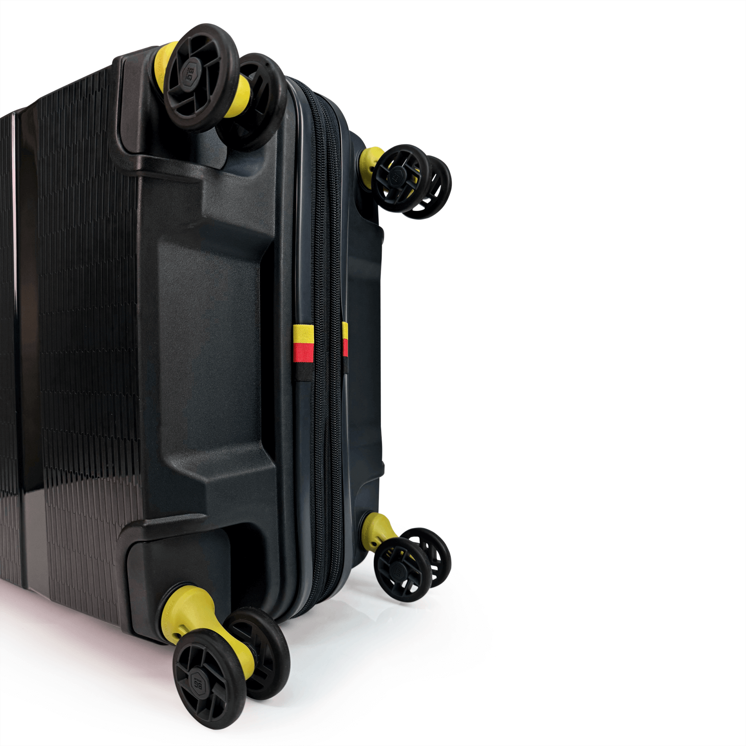 Maleta BG Berlin calidad alemana ligera de 18 kg, ruedas dobles giratorias, candado TSA y expansión de capacidad