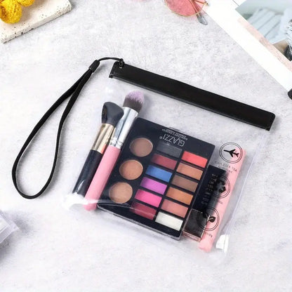 ESTUCHE CON CIERRE HERMÉTICO