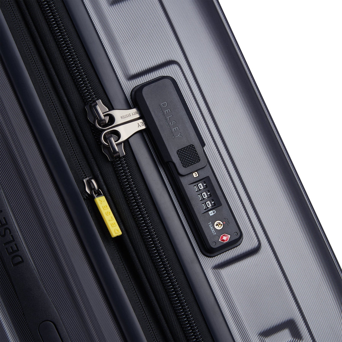 MALETA DELSEY TRUNK GRANDE REMPART 97 LT - Pilgrim Tienda para viajeros
