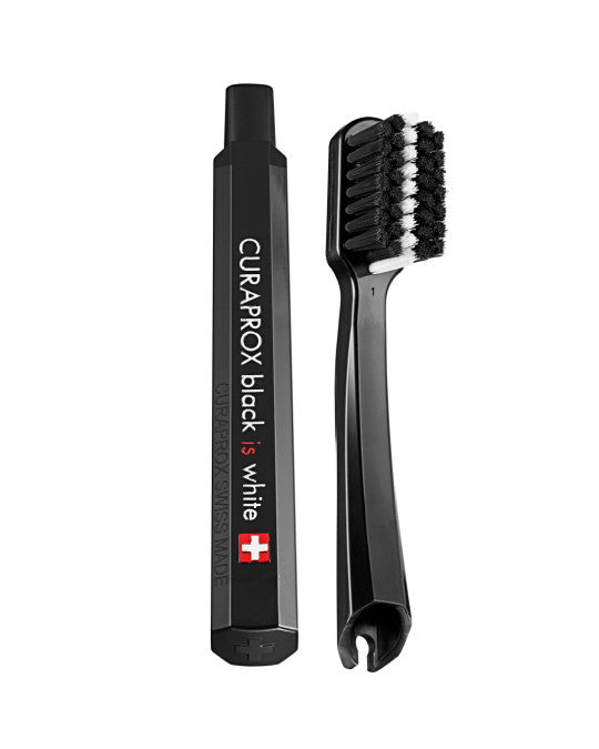 SET DE VIAJE DENTAL BLACK IS WHITE - Pilgrim Tienda para viajeros